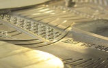 Grip wraparound die set